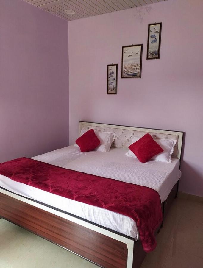 Oyo 82476 Royal Garden Ghaziabad Εξωτερικό φωτογραφία
